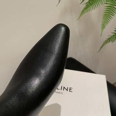 Handcrafted Cowhide Ankle Boots