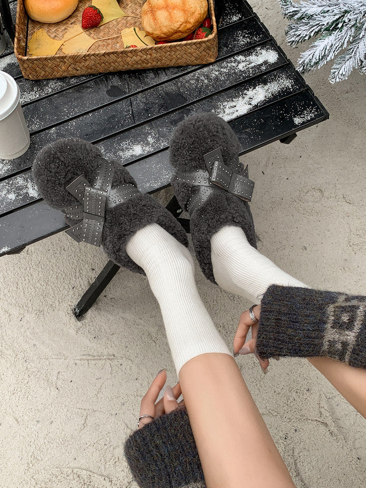 Pure shearling warmth