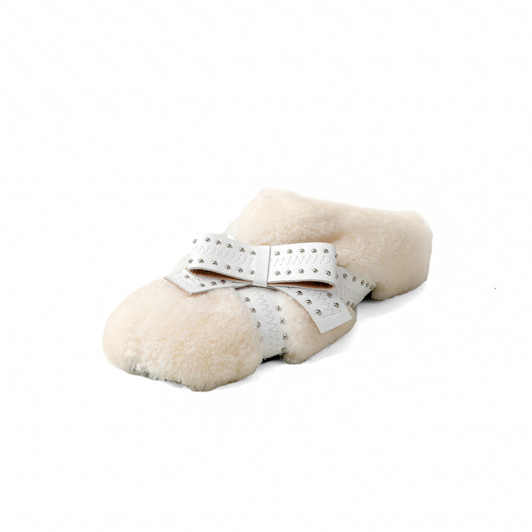 Pure shearling warmth