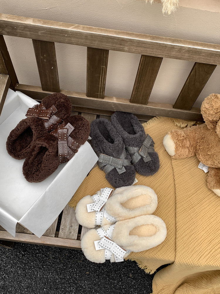 Pure shearling warmth