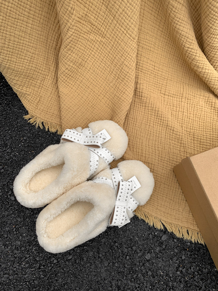 Pure shearling warmth