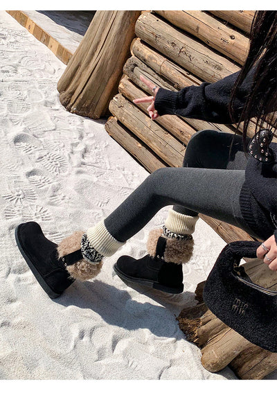 Elegant Suede Ankle Boots with Plush Comfort